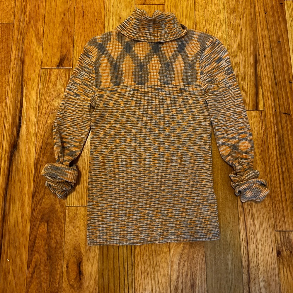 urban outfitters turtle neck xs